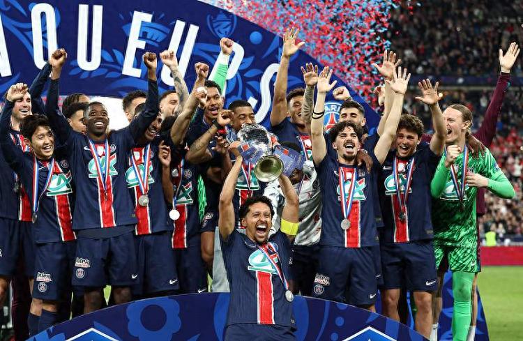 巴黎圣日耳曼：欧冠征途，从逆境到巅峰的传奇